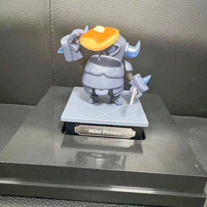 Clash Royale Mini Battercake Pekka Victory Series